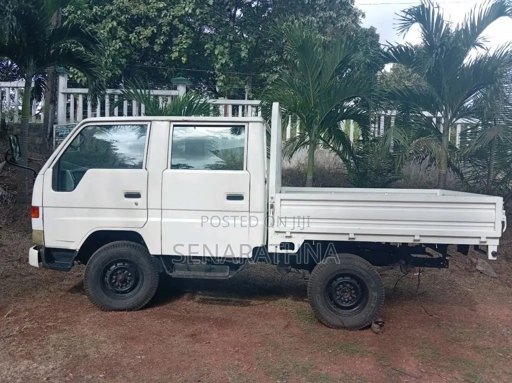 Toyota Dyna 1991 Crew Cab (Used)