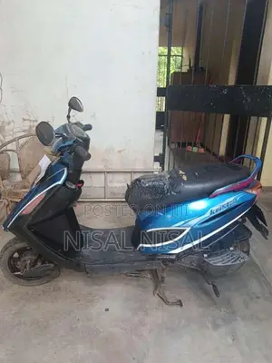 Bajaj Kristal 2008 Motorbike (Used)
