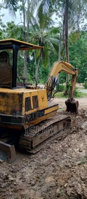 Mitsubishi M 35 2018 Heavy-Duty (Used)