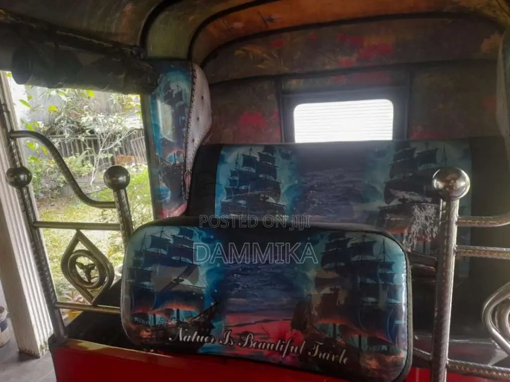 Bajaj RE 4 Stroke 2011 Three Wheel (Used)
