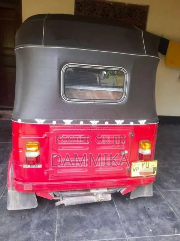 Bajaj RE 4 Stroke 2011 Three Wheel (Used)