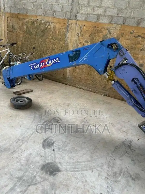Isuzu Boom 2010 Heavy-Duty (Used)
