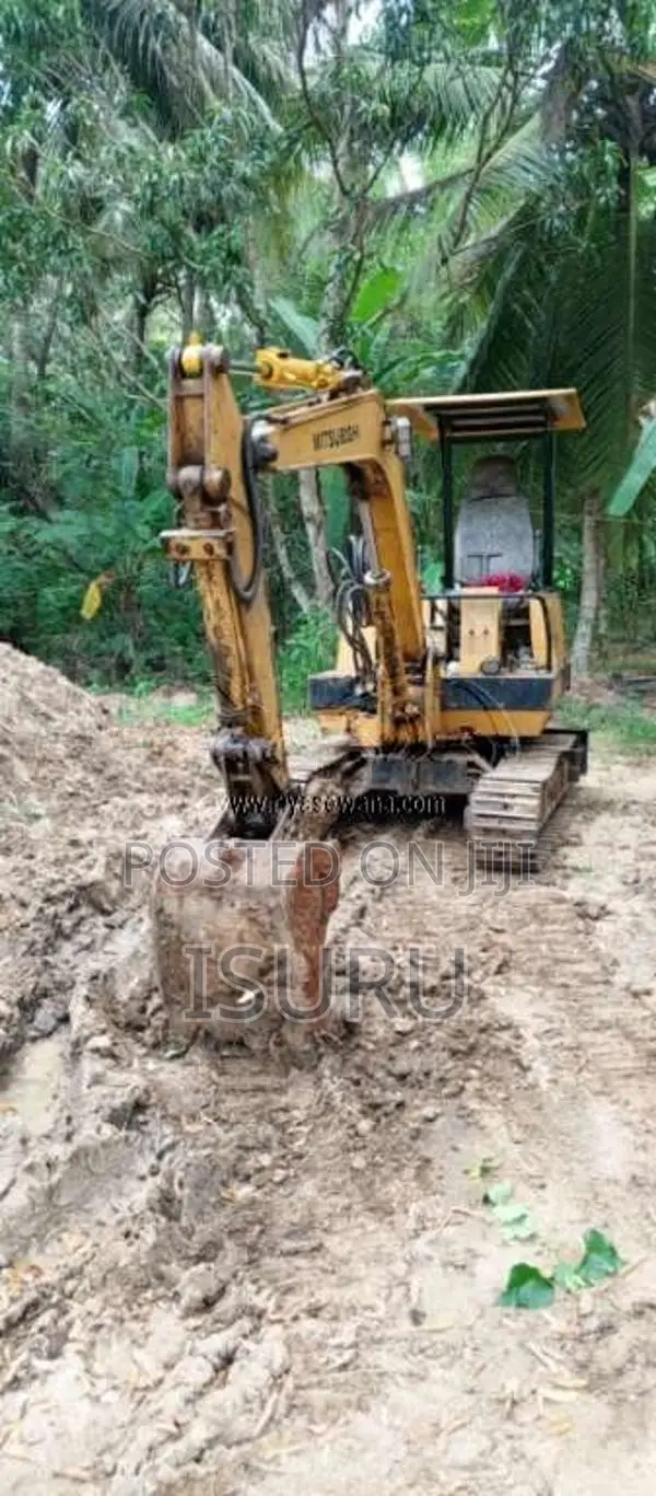 Mitsubishi M 35 2018 Heavy-Duty (Used)