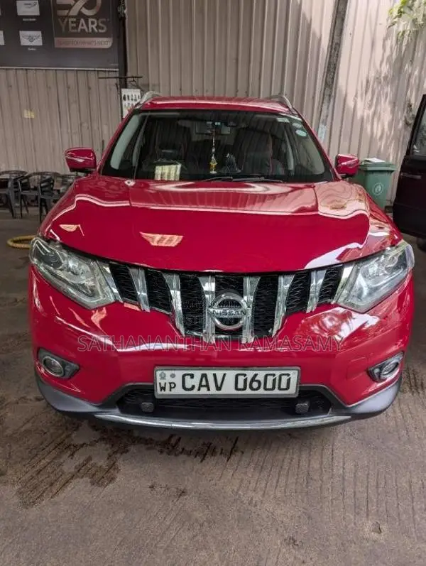 Nissan X-Trail 2015 SUV (Used)