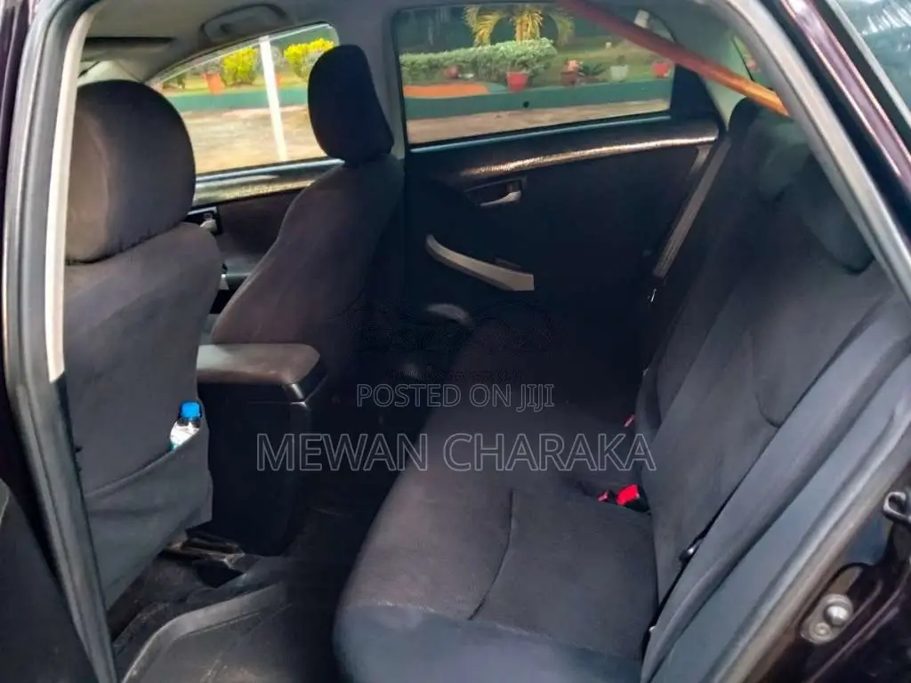 Toyota Prius 2014 Car (Used)