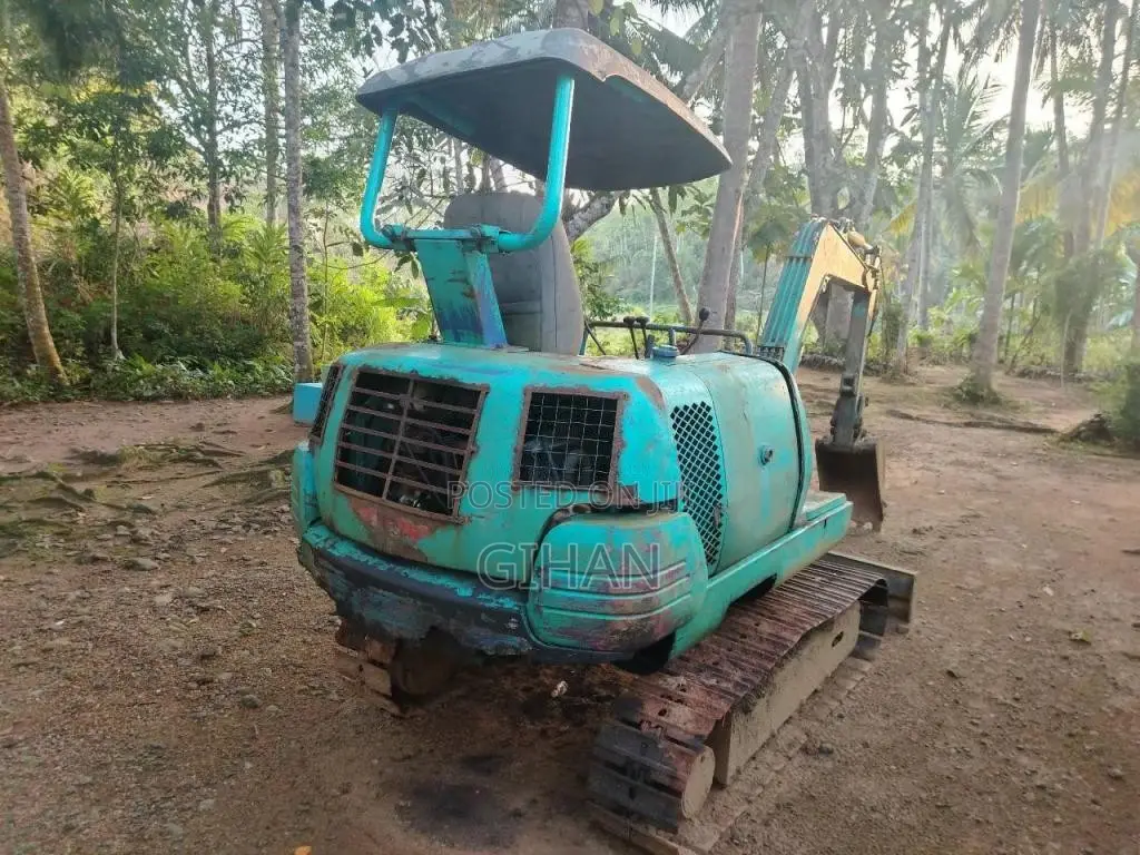 Komatsu Excavator PC 20-7 2014 Heavy-Duty (Used)