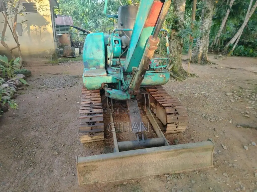 Komatsu Excavator PC 20-7 2014 Heavy-Duty (Used)