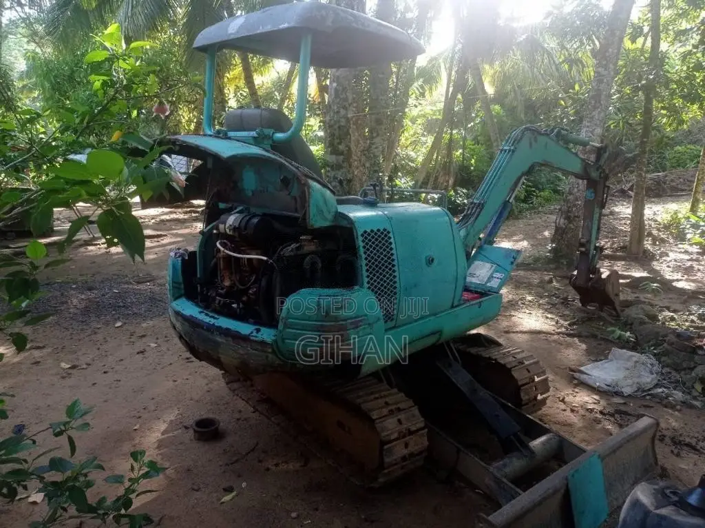 Komatsu Excavator PC 20-7 2014 Heavy-Duty (Used)