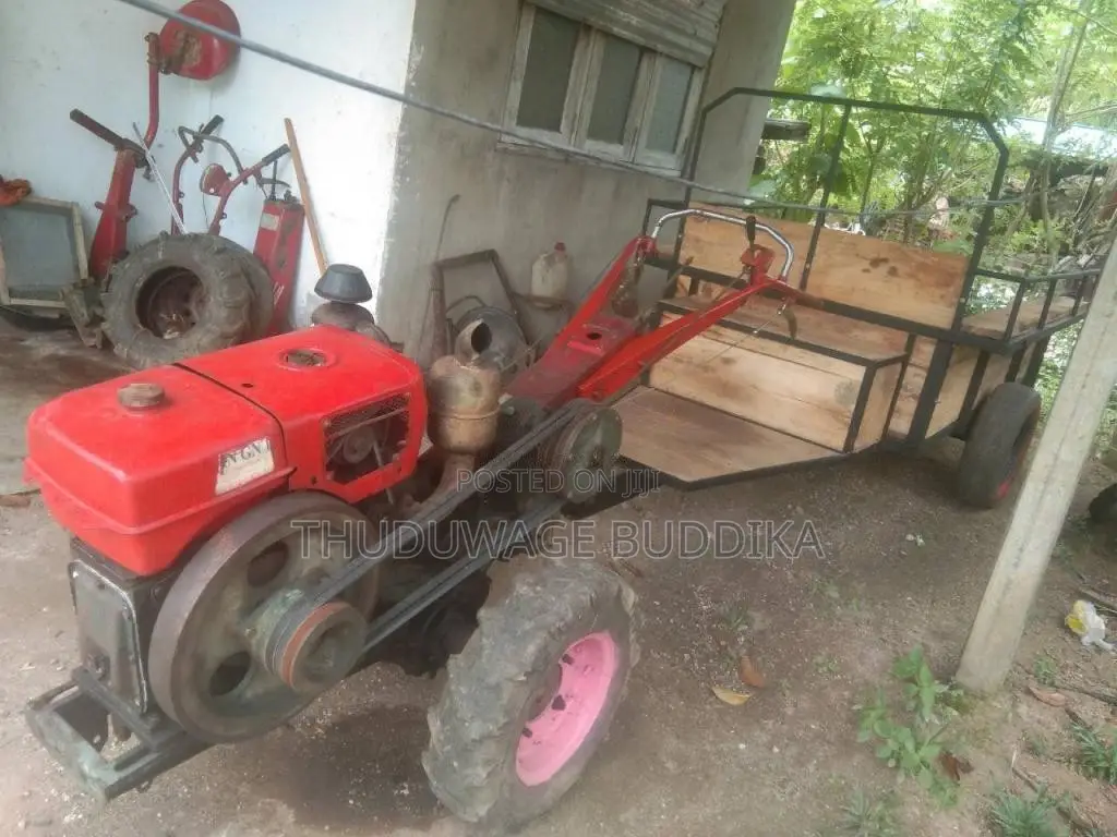 Other Gn12 2005 Tractor (Used)