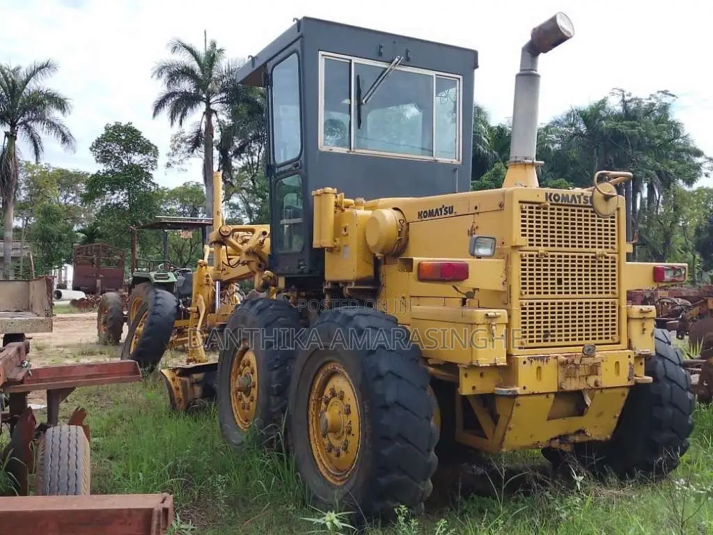 Komatsu GD505A-2 MOTOR GRADER 2018 Heavy-Duty (Used)