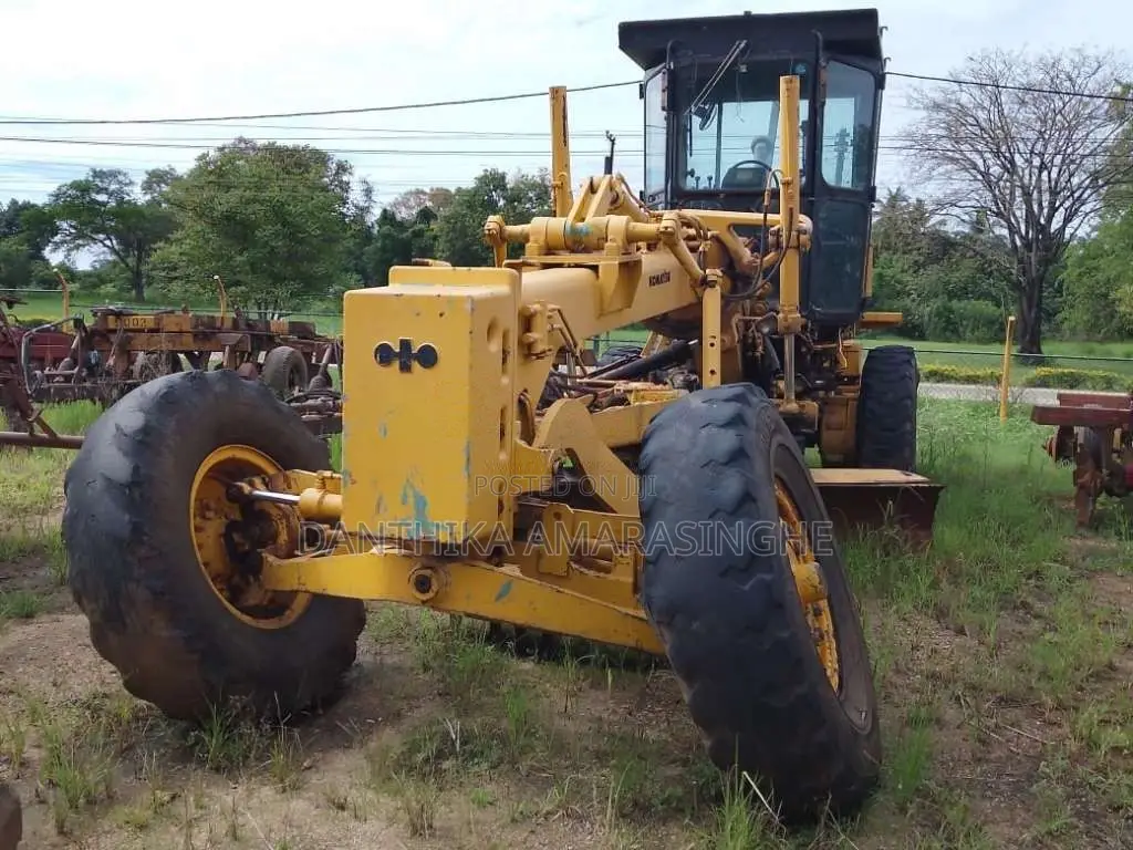 Komatsu GD505A-2 MOTOR GRADER 2018 Heavy-Duty (Used)