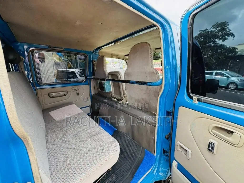 Toyota CrewCab 2006 Crew Cab (Used)