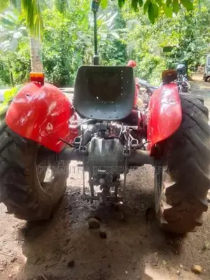 Massey-Ferguson 135 1972 Tractor (Used)