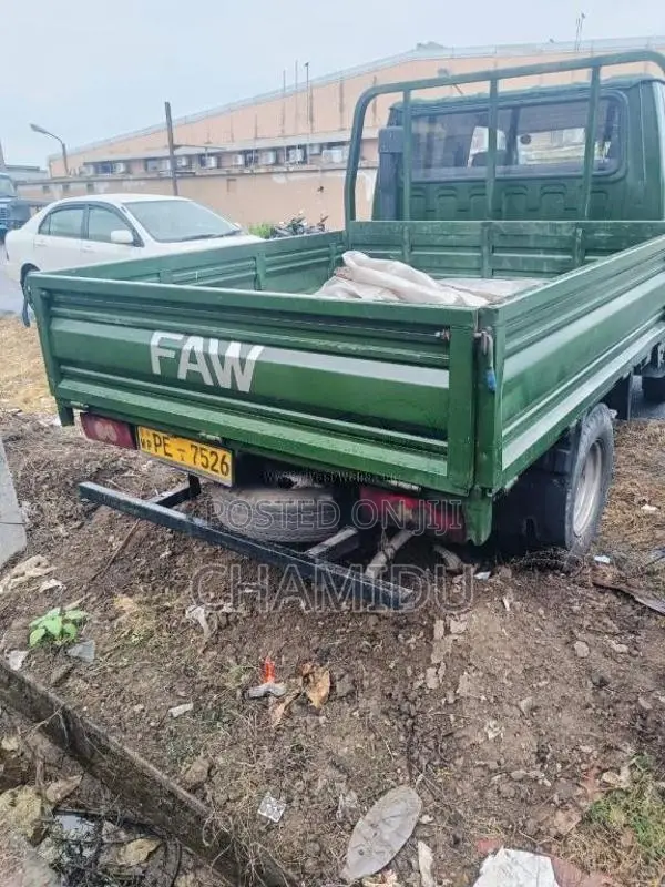 FAW Faw 2013 Crew Cab (Used)