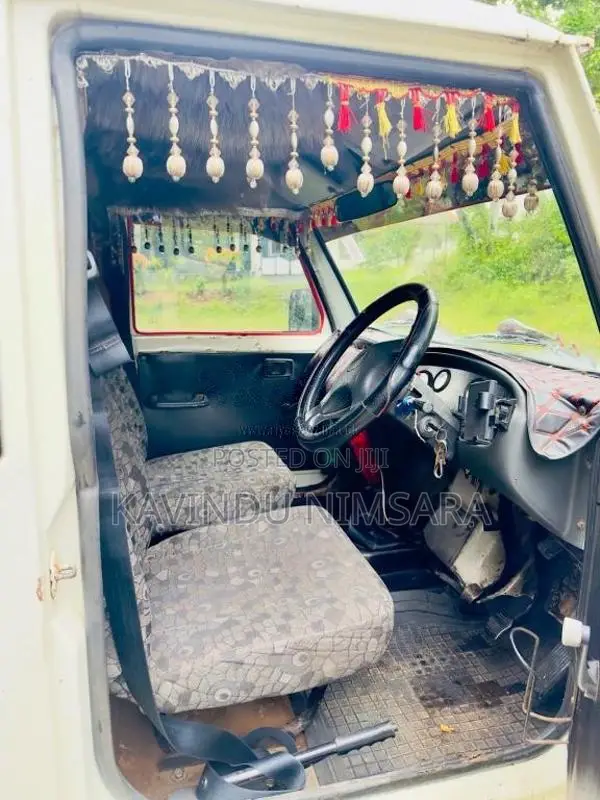 Mahindra Bolero Maxi Truck 2011 Pickup (Used)