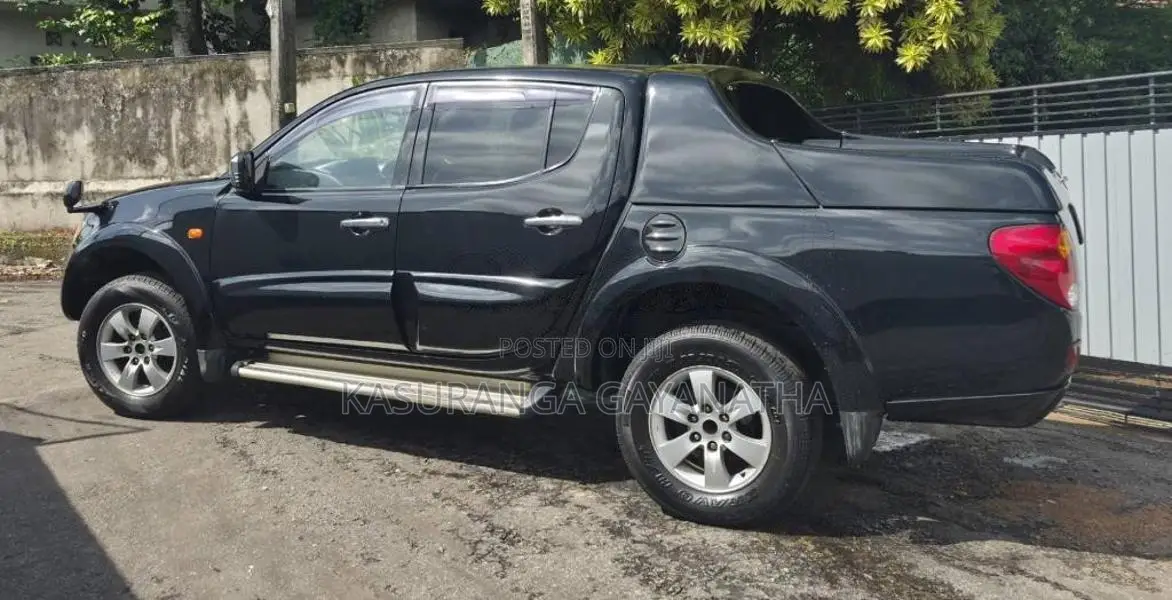 Mitsubishi L200 ANIMAL 4WD 2007 Pickup (Used)