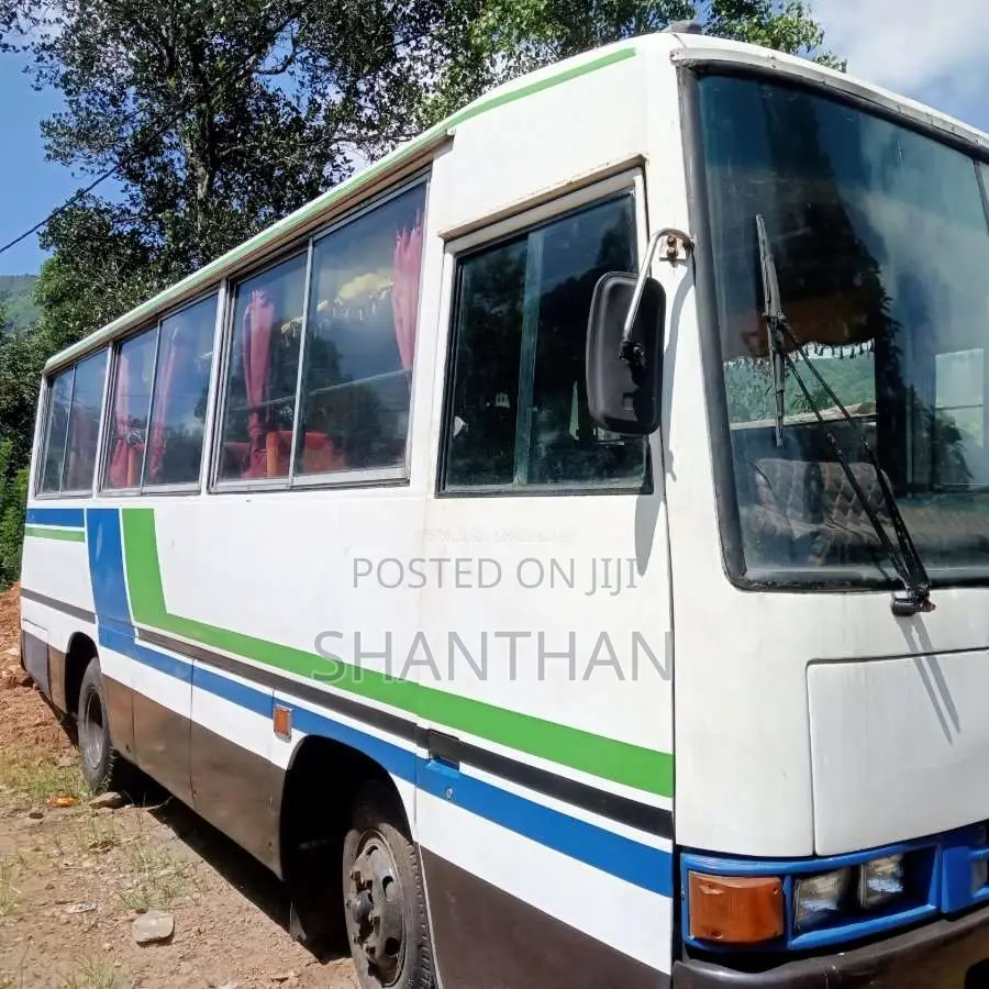 Isuzu Journey 1988 Bus (Used)