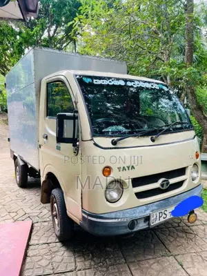 Tata Dimo Batta 2012 Lorry (Used)