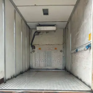 Isuzu ELF 150 2011 Lorry (Used)