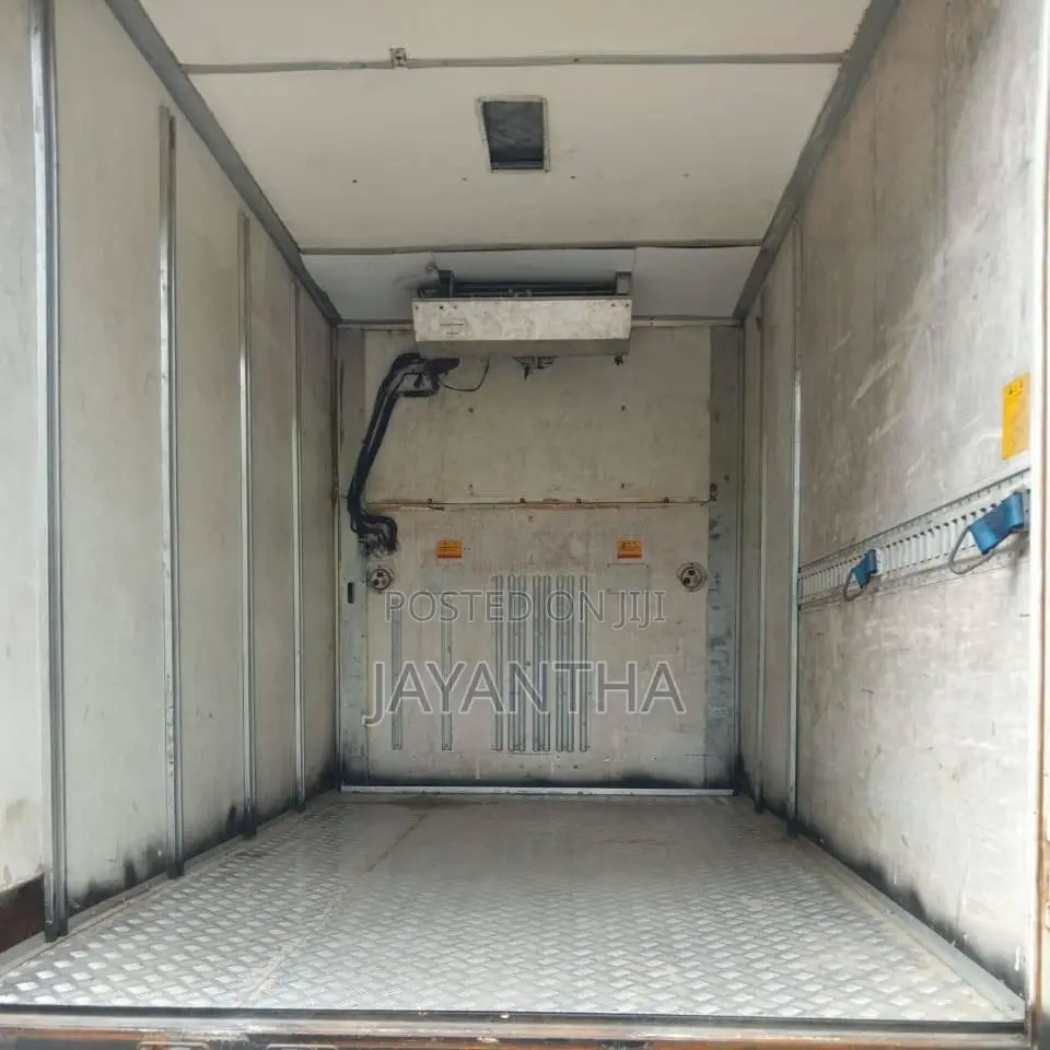 Isuzu ELF 150 2011 Lorry (Used)