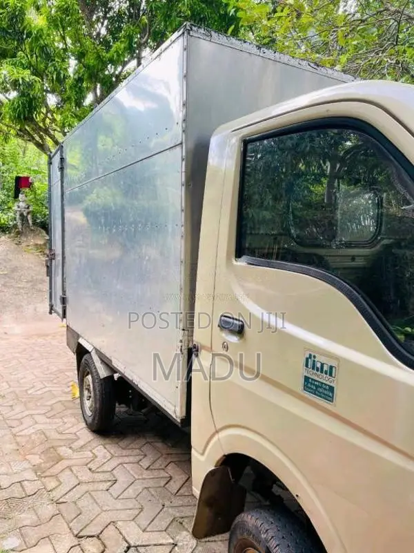 Tata Dimo Batta 2012 Lorry (Used)