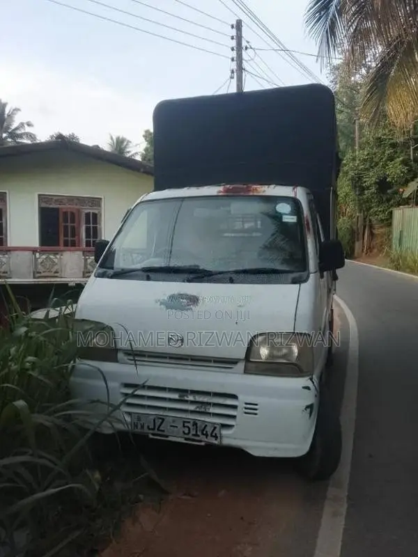 Suzuki Da52 2000 Lorry (Used)