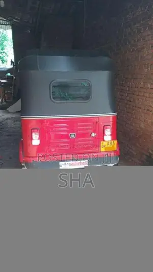 Bajaj RE 4 Stroke 2015 Three Wheel (Used)