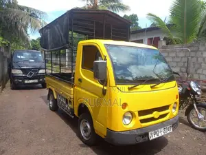 Tata Dimo Batta 2011 Lorry (Used)