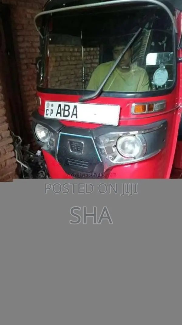 Bajaj RE 4 Stroke 2015 Three Wheel (Used)