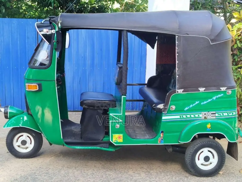 Bajaj 2 Stroke 2006 Three Wheel (Used)
