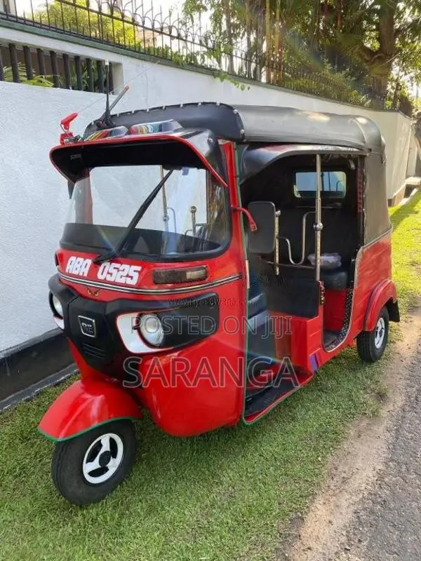 Bajaj RE 4 Stroke 2015 Three Wheel (Used)