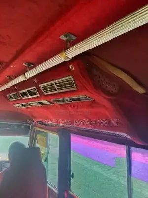 Isuzu Journey L 1989 Bus (Used)