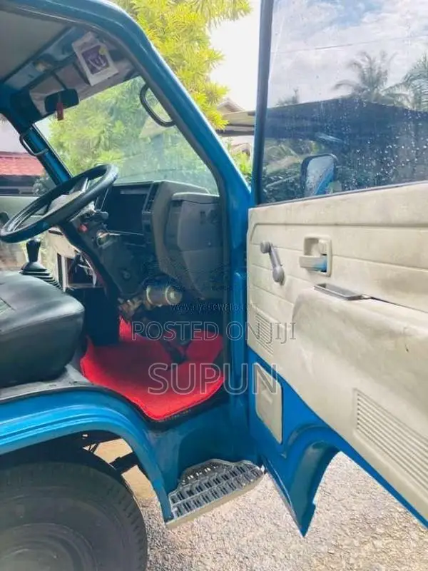 Isuzu ELF 1979 Lorry (Used)