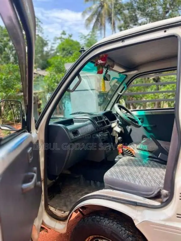 Daihatsu Hijet 2004 Lorry (Used)