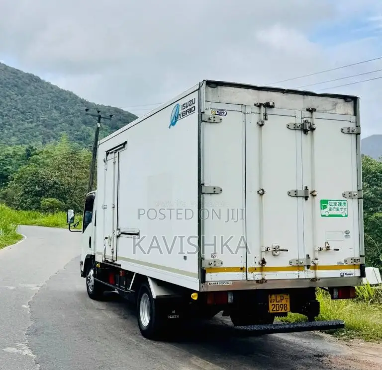 Isuzu Lorry Isuzu 2015 Lorry (Used)