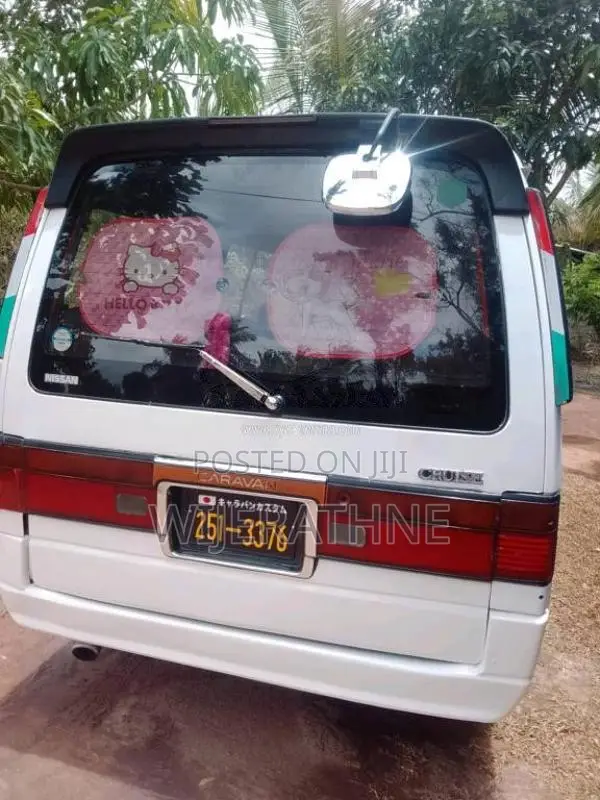 Nissan Caravan VRE 24 1993 Van (Used)