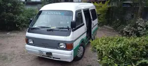 Mazda Ford Nihon 1995 Van (Used)
