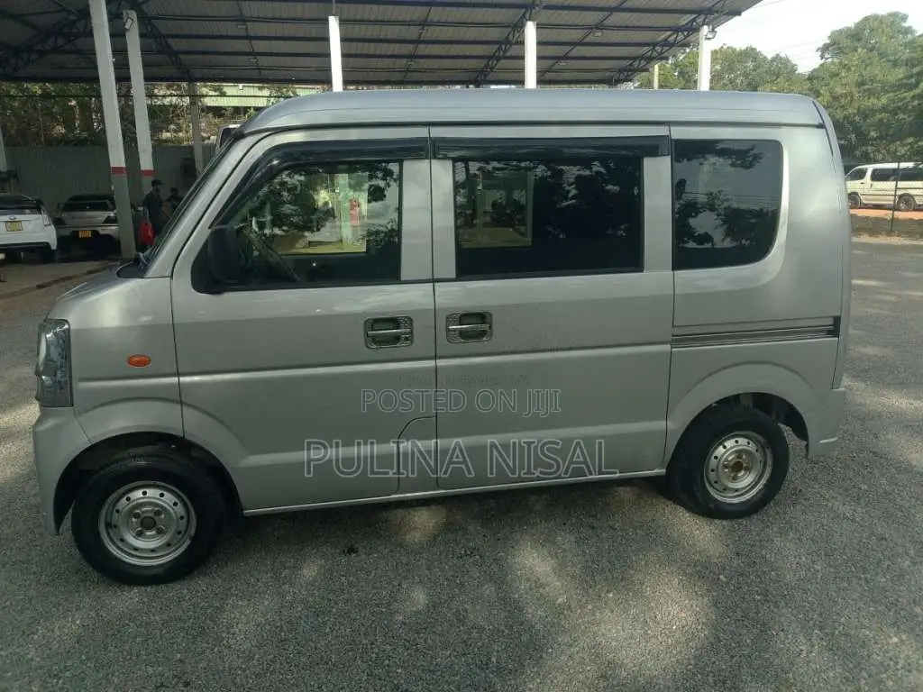 Suzuki Every 2015 Van (Used)