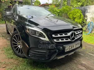 Mercedes-Benz GLA180 Sports Edition 2018 SUV (Used)