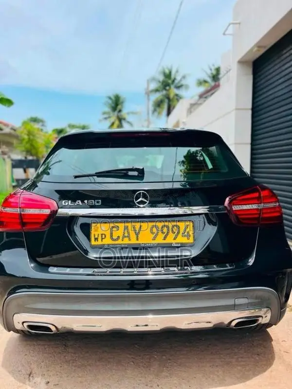 Mercedes-Benz GLA180 Sports Edition 2018 SUV (Used)