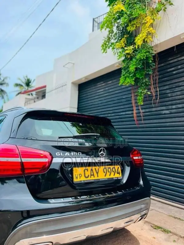 Mercedes-Benz GLA180 Sports Edition 2018 SUV (Used)