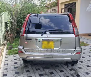 Nissan X-Trail T30 2001 SUV (Used)