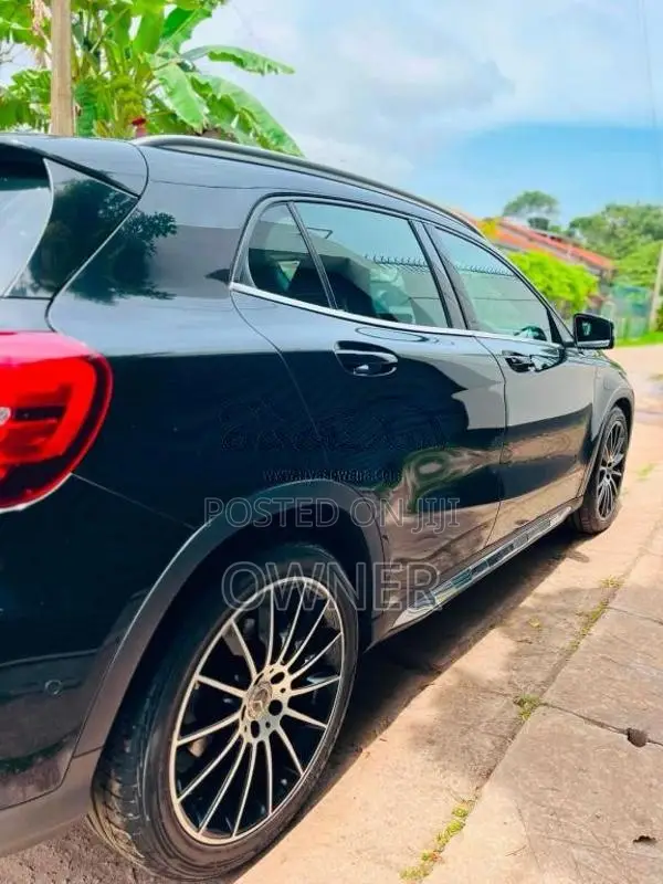 Mercedes-Benz GLA180 Sports Edition 2018 SUV (Used)
