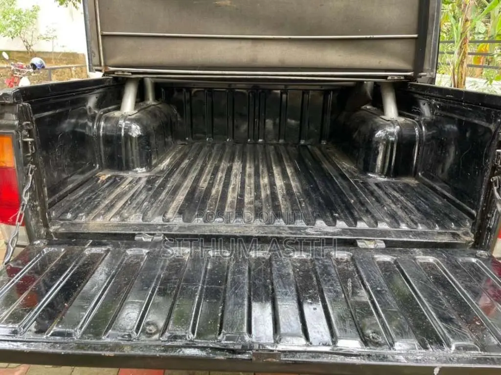 Nissan D21 1992 Pickup (Used)