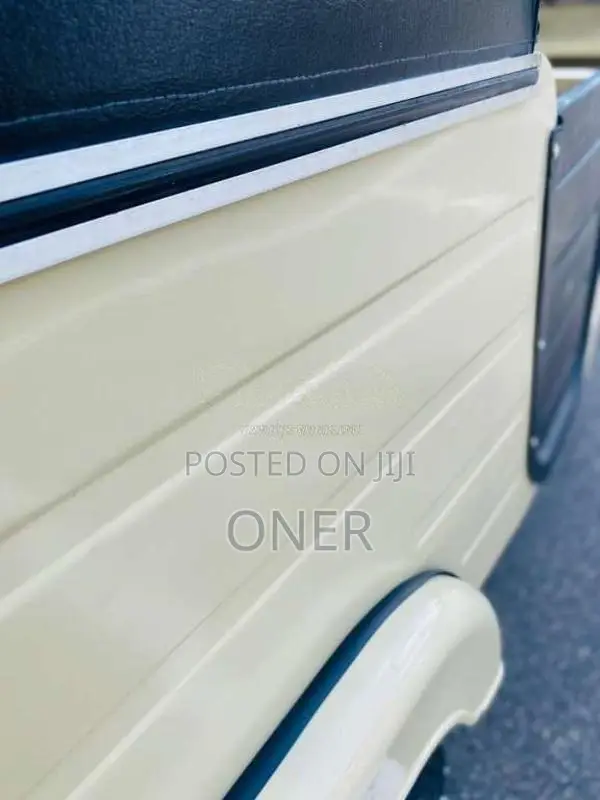 Bajaj RE 2 Stroke 1999 Three Wheel (Used)