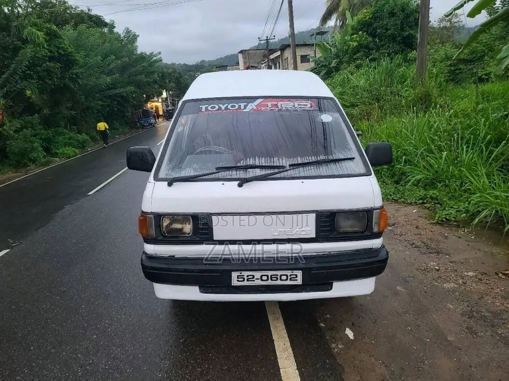 Toyota LiteAce 1987 Van (Used)
