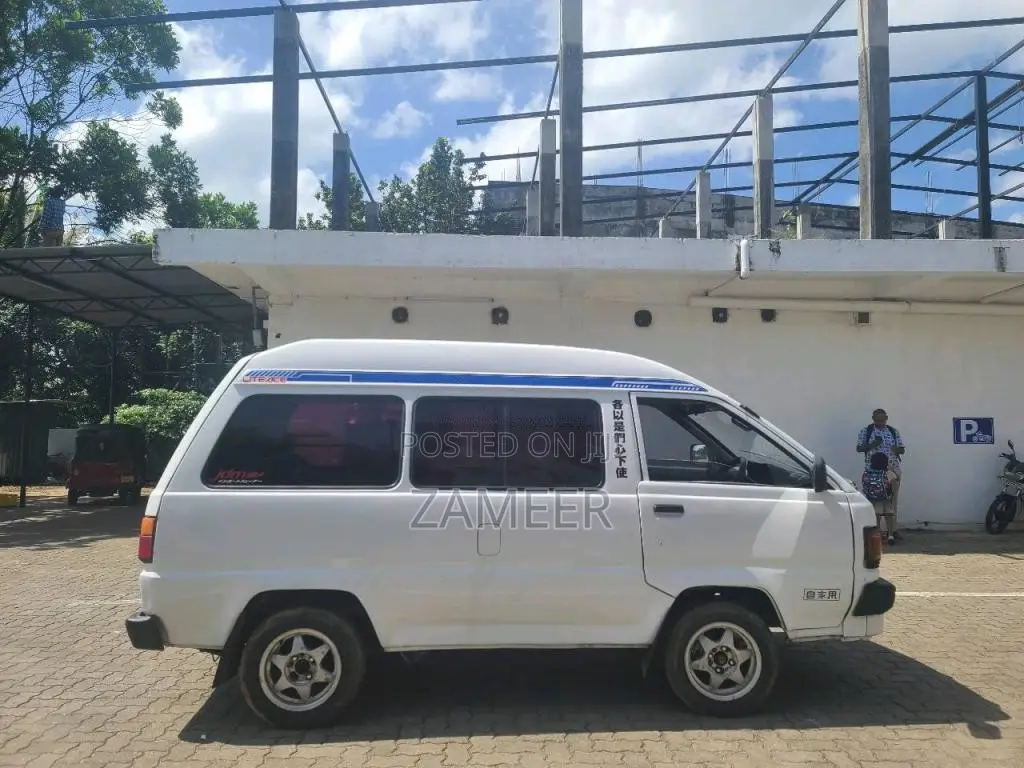 Toyota LiteAce 1987 Van (Used)
