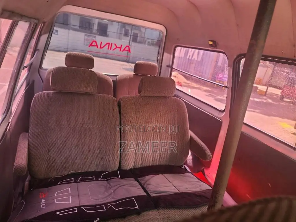 Toyota LiteAce 1987 Van (Used)
