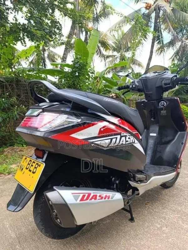 Hero Dash 2016 Motorbike (Used)