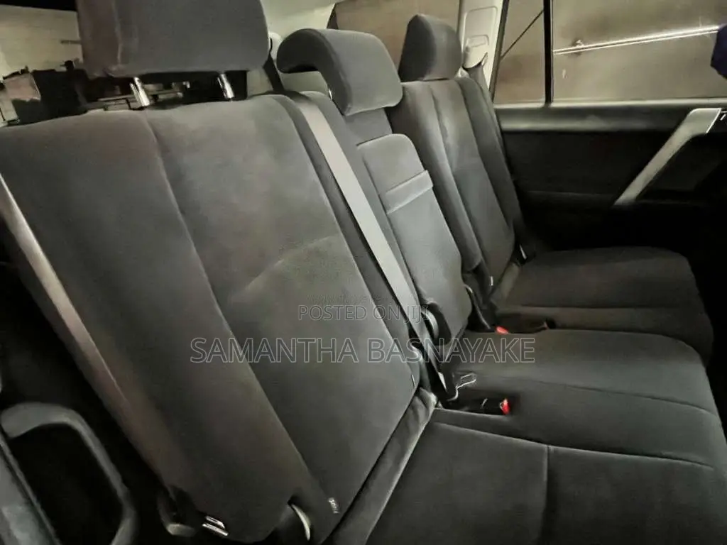 Toyota Land Cruiser 2015 SUV (Used)
